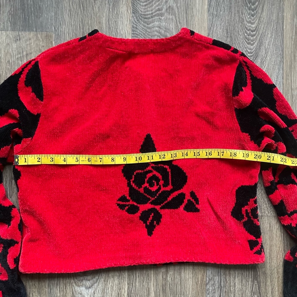 Vintage 90s Michael Simon Red Black Rose Chenille Cardigan L coquette goth - Picture 6 of 7